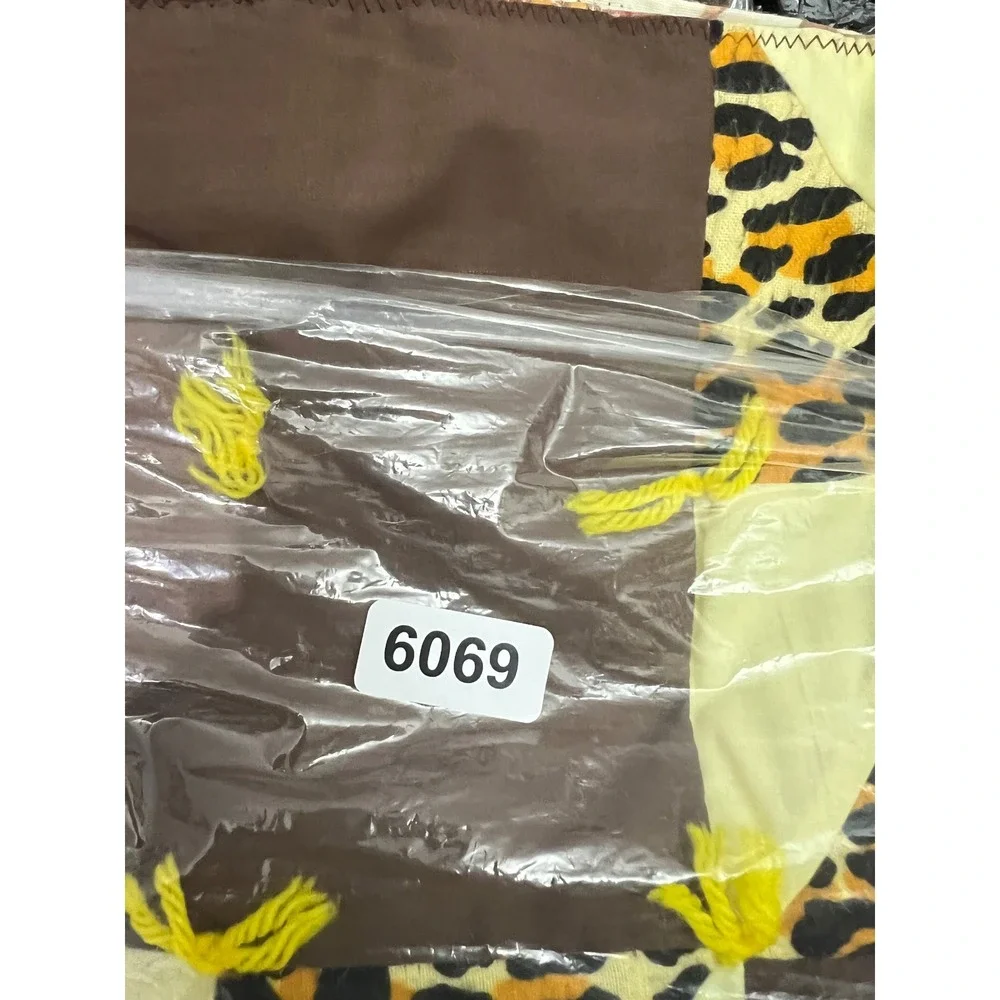 Reversible Full Queen Animal Print Pinwheel Quilt Topper Tied 90x66